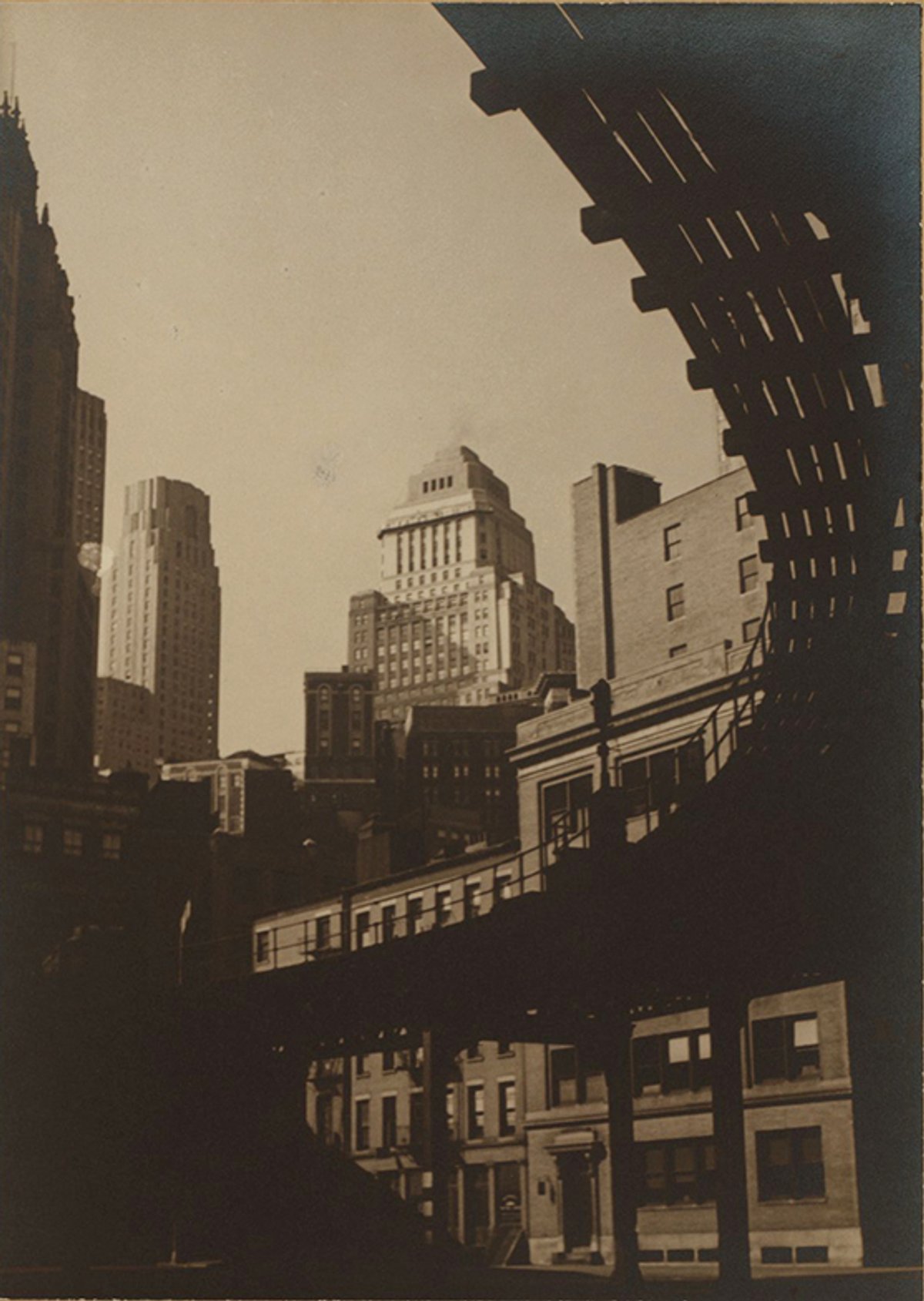 Water Street, Coenties Slip, in 1936; in the 1950s and 1960s artists moved into the area’s warehouses
New York Public Library