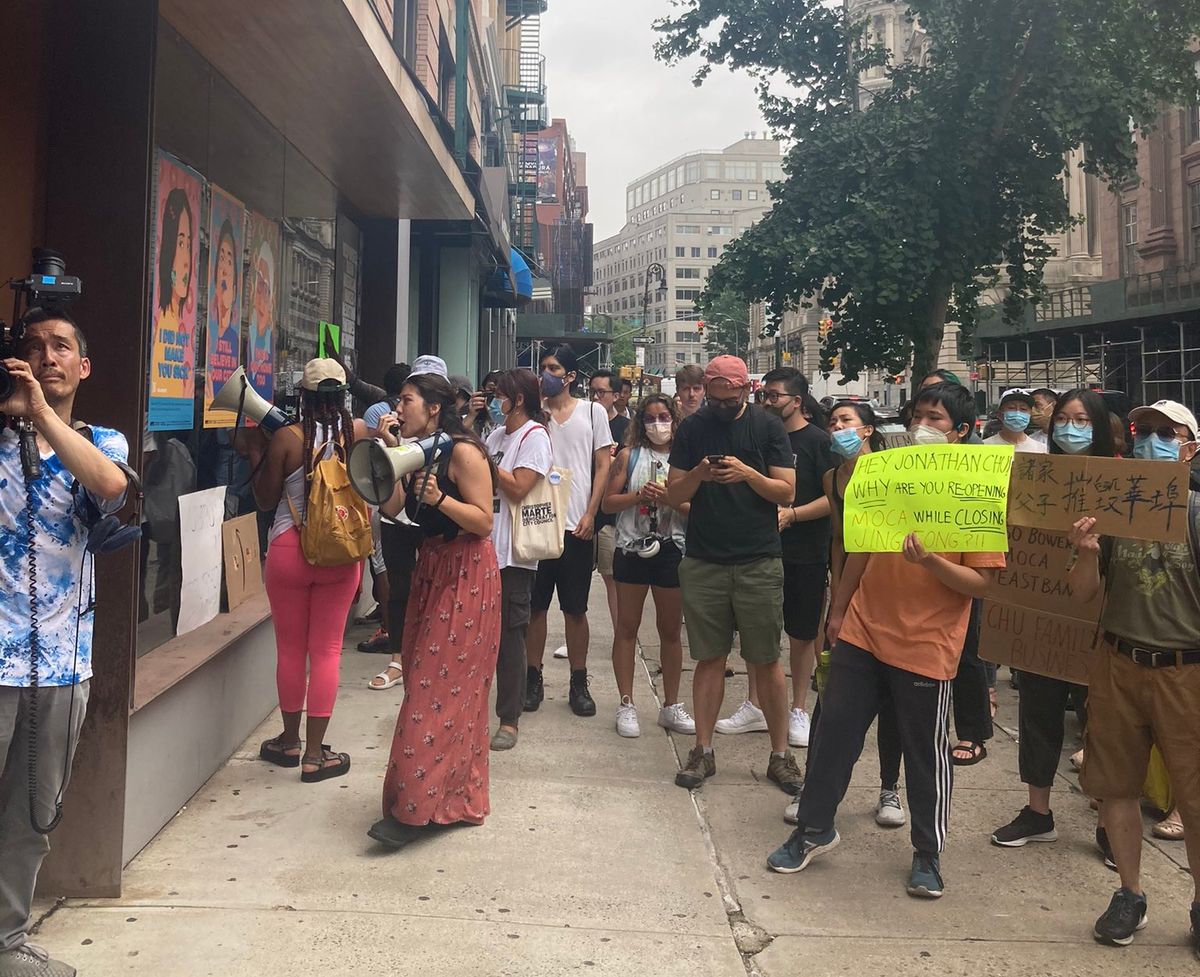 Protestors in front of the Museum of Chinese in America at its reopening Photo: Youth Against Displacement @YADArmy1 via Twitter