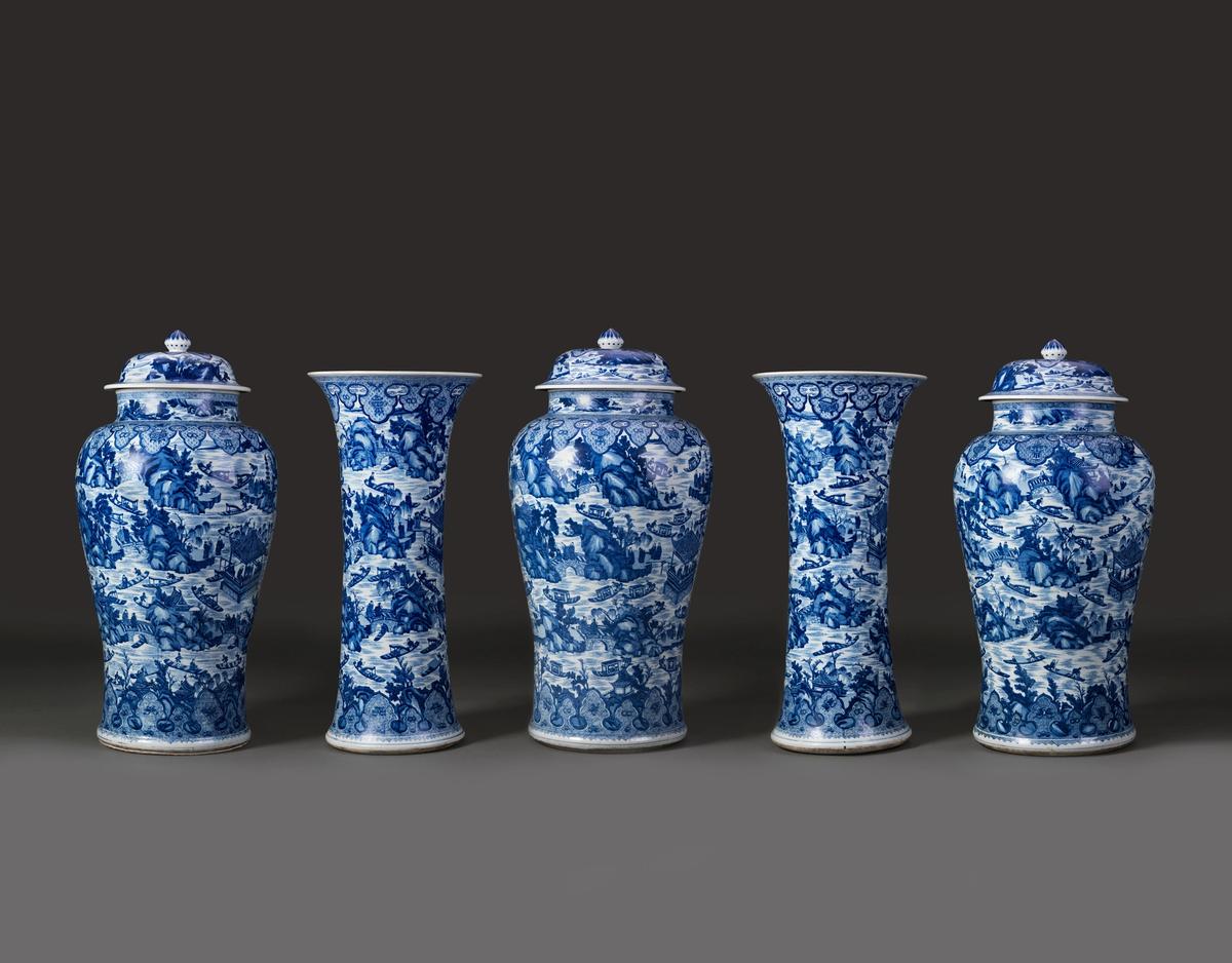 White porcelain decorated in underglaze blue. Jingdezhen Kilns, Jiangxi Province Qing Dynasty, Kangxi Period (1662-1722), CA. 1700
Courtesy of Albuquerque Foundation