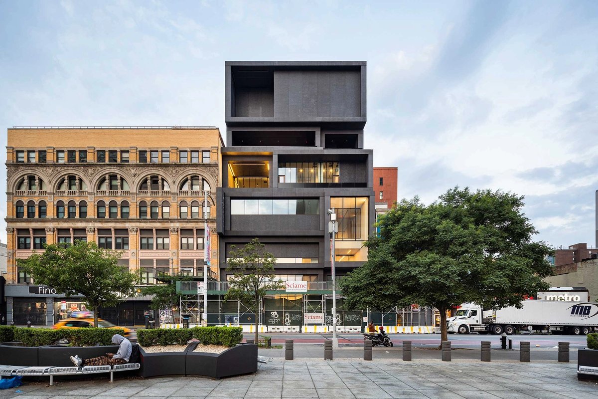 The Studio Museum in Harlem is reopening in the autumn after a significant refurb. The museum, which is pictured above in its new incarnation on its long-time site on 125th Street, has more than 9,000 works in its archive
© Albert Vecerka/Esto