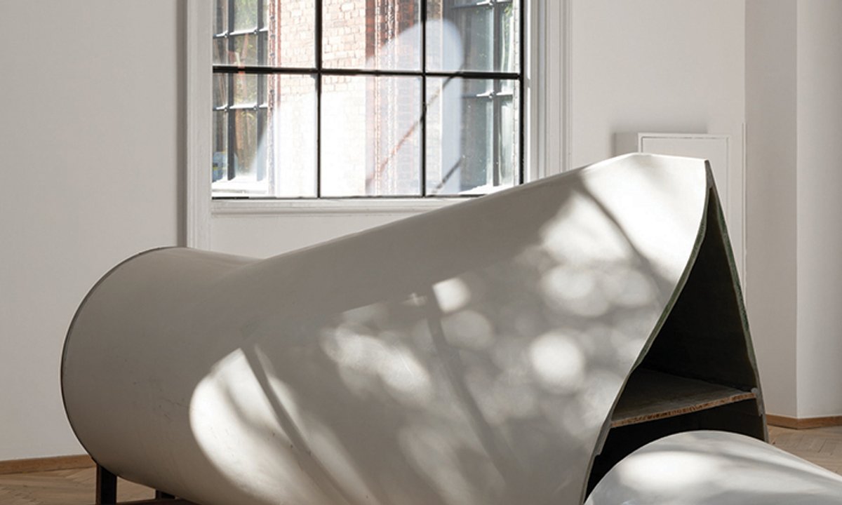 exhibition examines the process of breathing as a political and poetic act exhibition examines the process of breathing as a political and poetic act