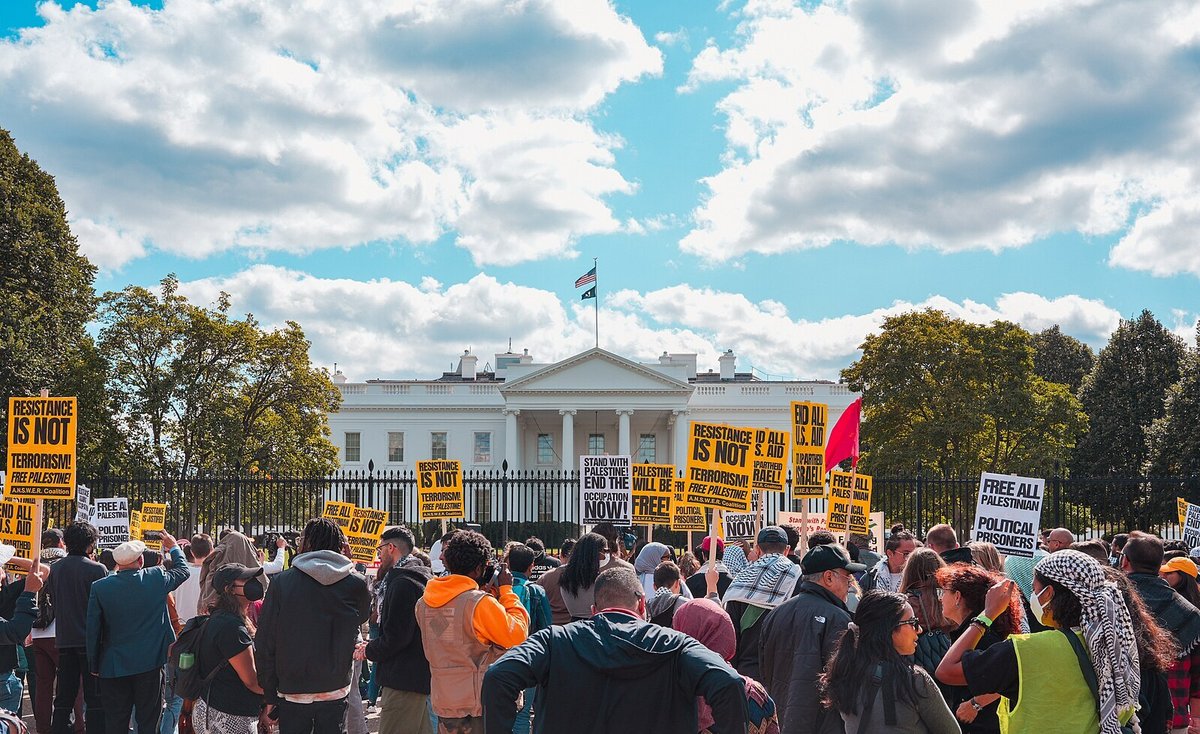 Those who have signed the letter say they “accept and support calls for ending the violence, supporting Palestinian liberation" but state that by “ignoring the rights of all who live in Israel, it’s as if those who signed the letter are dehumanising all of those who live in Israel, the nine million people who have a right to exist”.
Photo: Ted Eytan via Wikimedia Commons