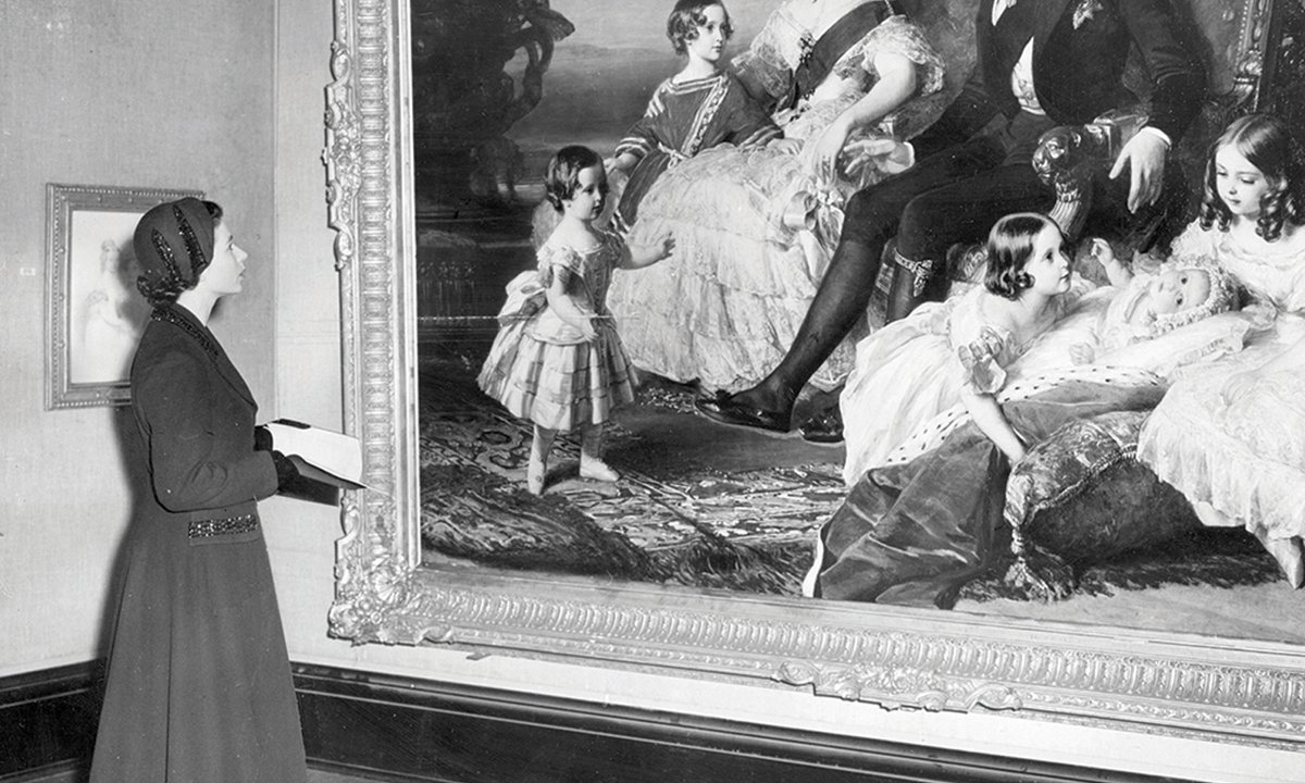 what actually appeals to the Lowry-buying monarch who as soon as mentioned ‘I’ve no style’? what actually appeals to the Lowry-buying monarch who as soon as mentioned ‘I’ve no style’?