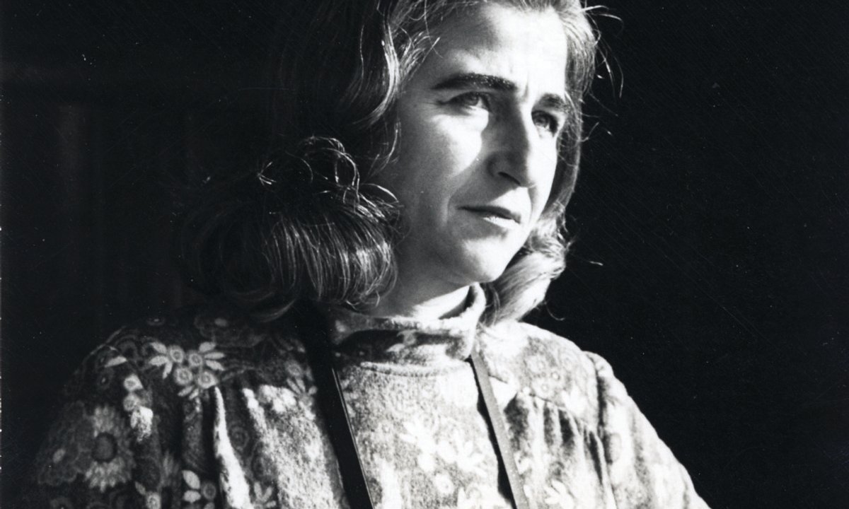 'The sharp perception only a woman can bring to observing other women': Dorothy Bohm's photographs go on show at Lee Miller's former home