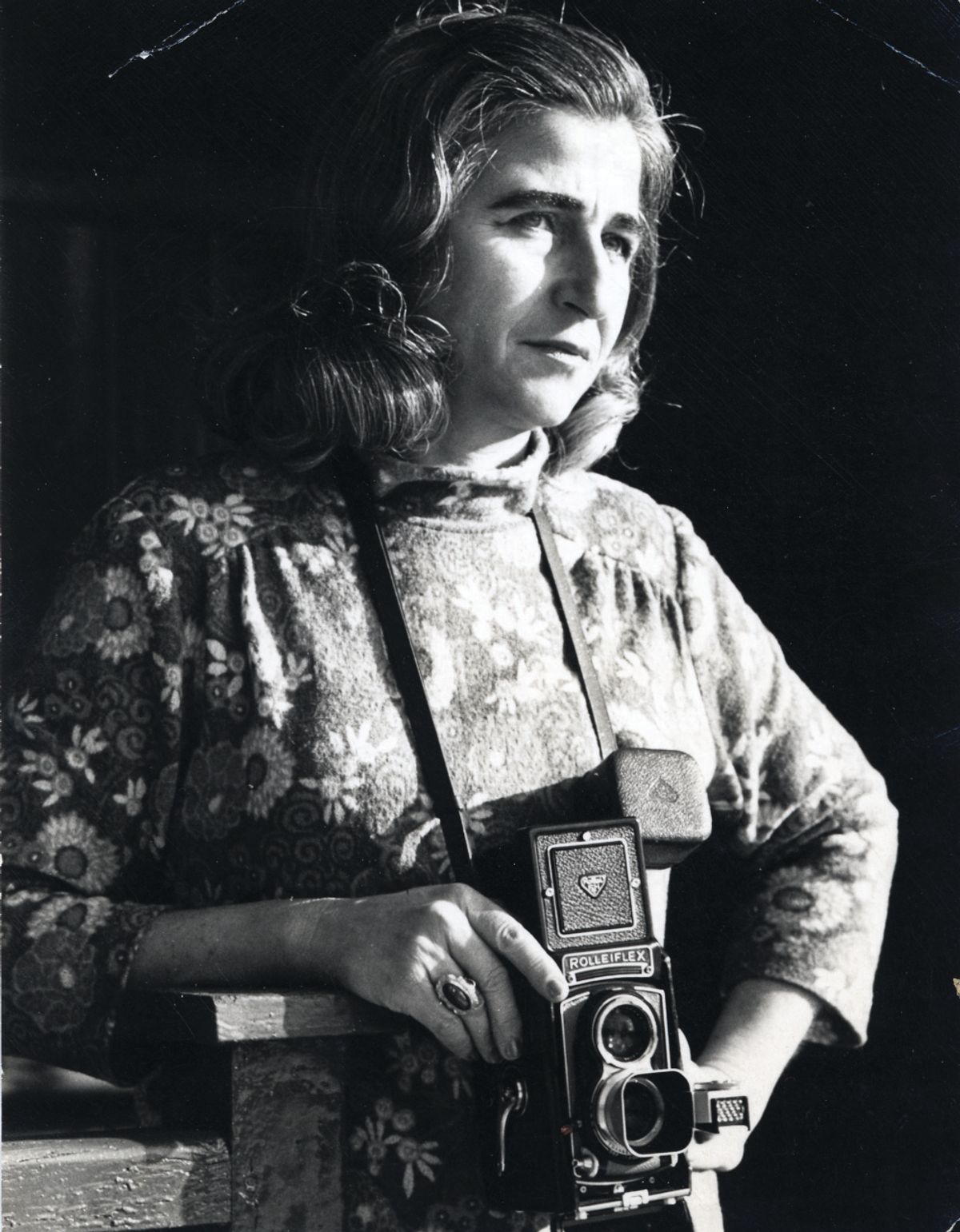 Dorothy Bohm at the Institute of Contemporary Arts, London, in 1969
© Estate of Dorothy Bohm