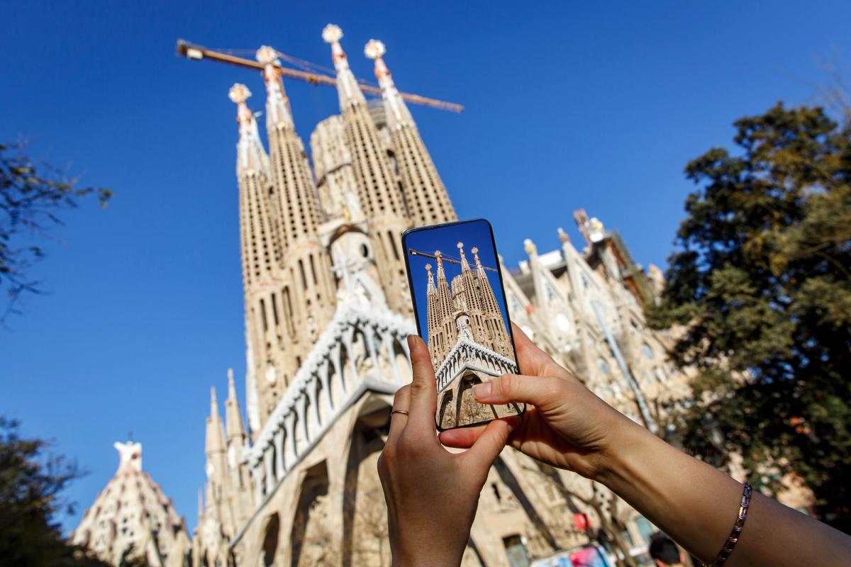 According to TikTok’s data, from January to May 2026 searches for “Sagrada Familia” on the platform were 85% higher than during the last six months of 2025

Photo: 9parusnikov