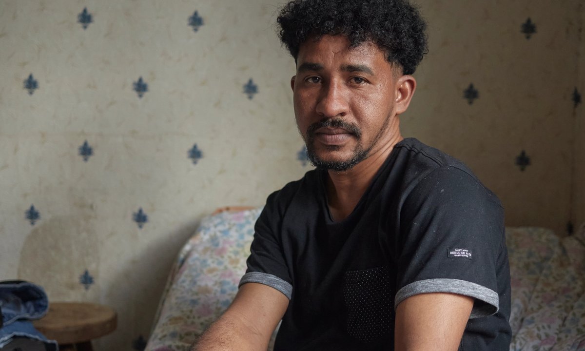 ‘Often overlooked or misunderstood’: photographer who highlights migrant experiences wins inaugural Annie Leibovitz prize ‘Often overlooked or misunderstood’: photographer who highlights migrant experiences wins inaugural Annie Leibovitz prize