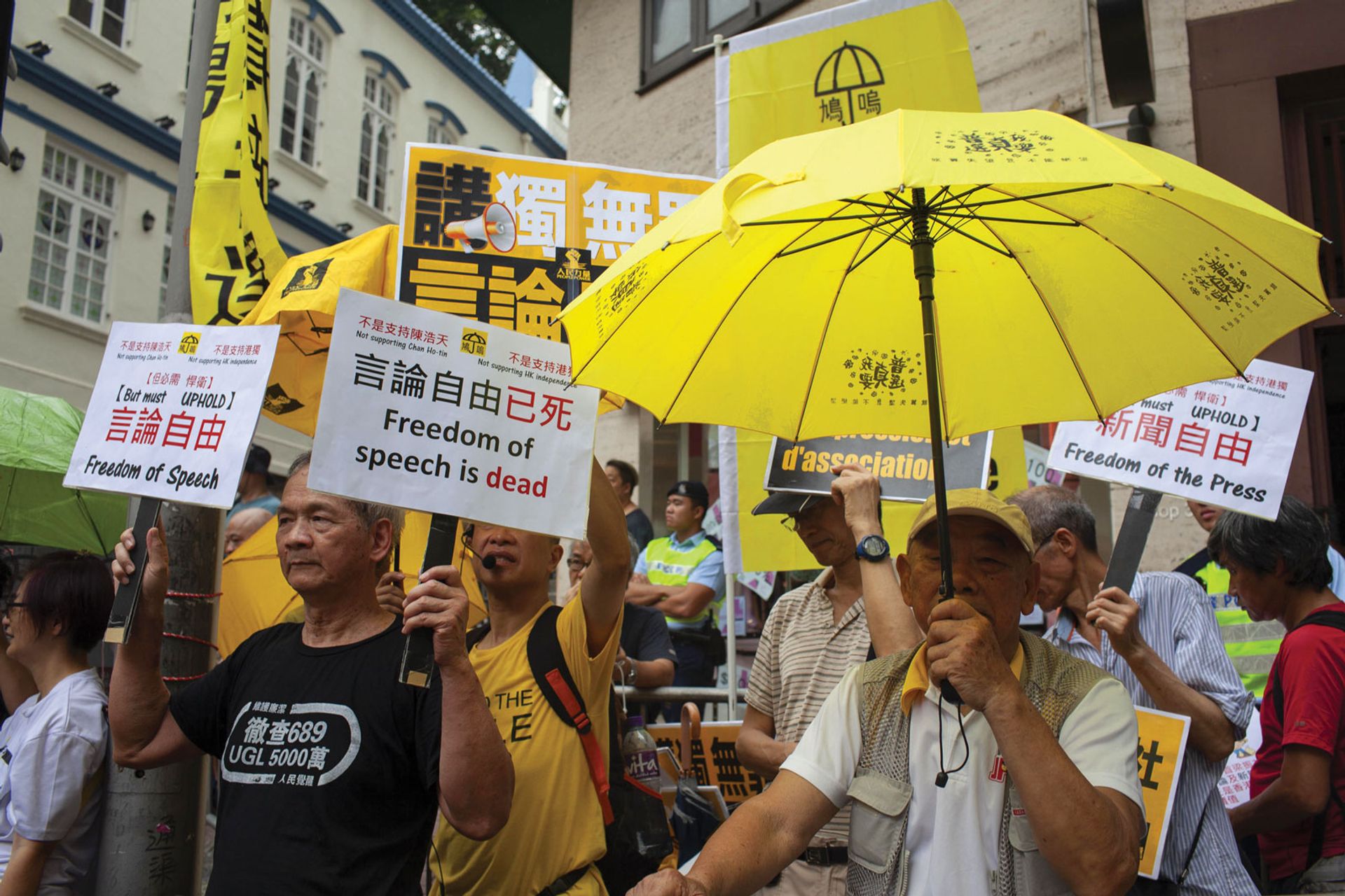 Pro-independence demonstrators took to the streets last August in support of activist and Independent Party leader Andy Chan Ho-tin © viola gaskell/sopa images via zuma wire