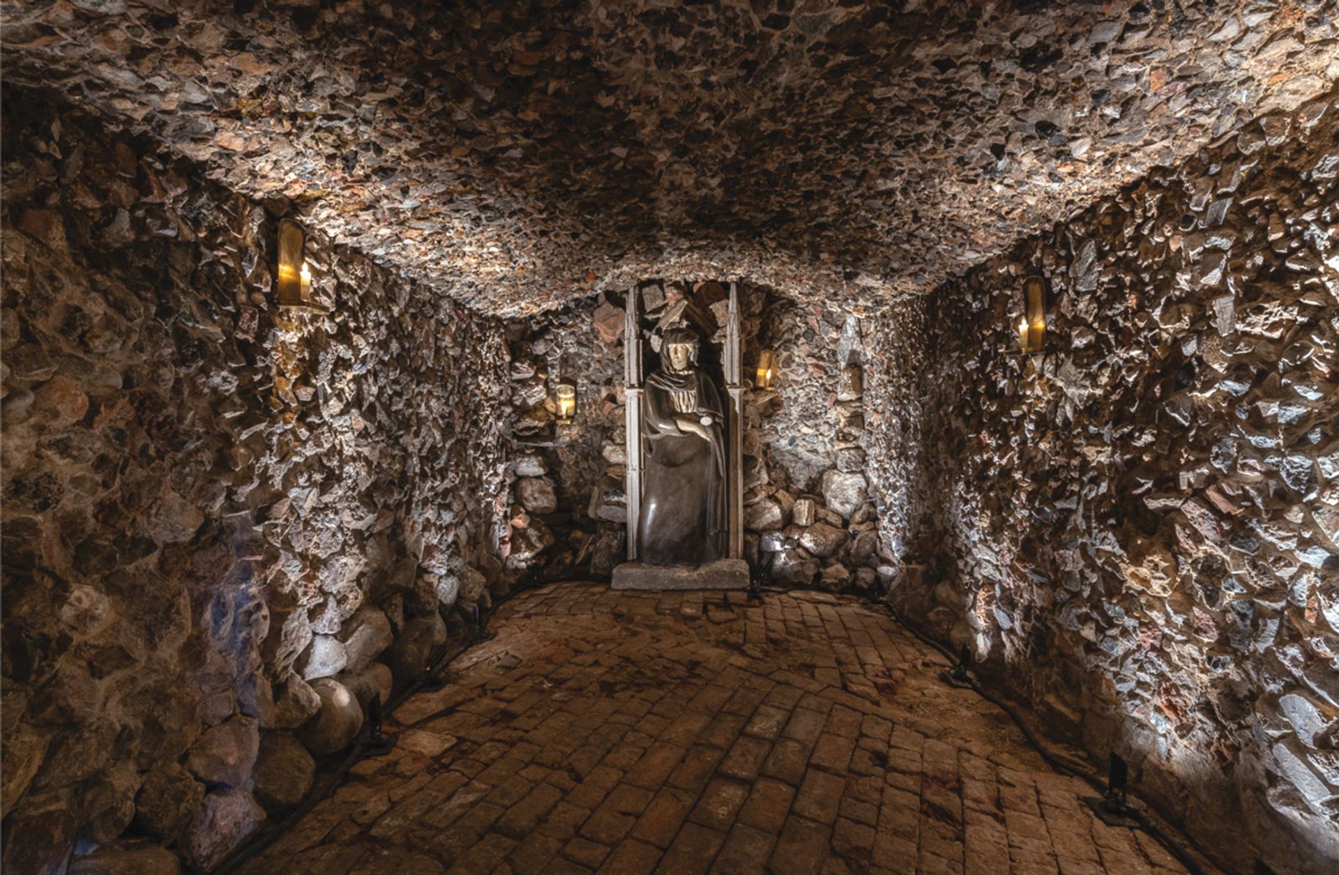The south chamber of Alexander Pope’s grotto, beneath his now-demolished estate in Twickenham © Damian Griffith/Pope’s Grotto Preservation Trust