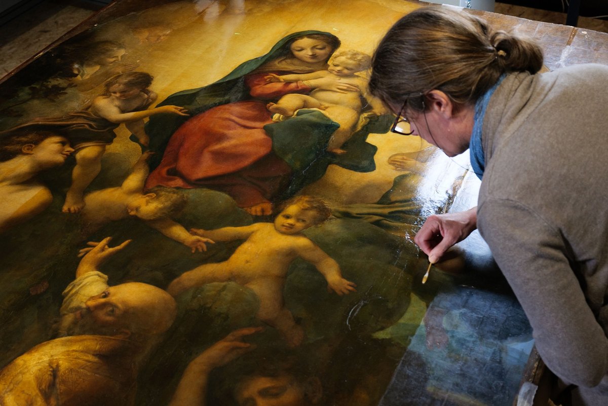 Conservation of Correggio's Madonna of Saint Sebastian © Gemäldegalerie Alte Meister, Staatliche Kunstsammlungen Dresden. Foto: Klemens Renner