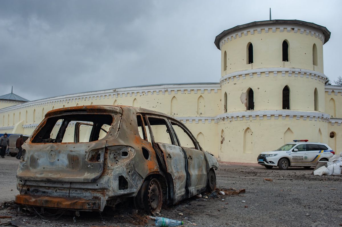The external walls of the Round Yard—part of the Koenig estate in  Trostianets, northeastern Ukraine, where the Russian composer Pyotr Tchaikovsky once stayed—are damaged from artillery fire. Photo: Øleg Demianenko