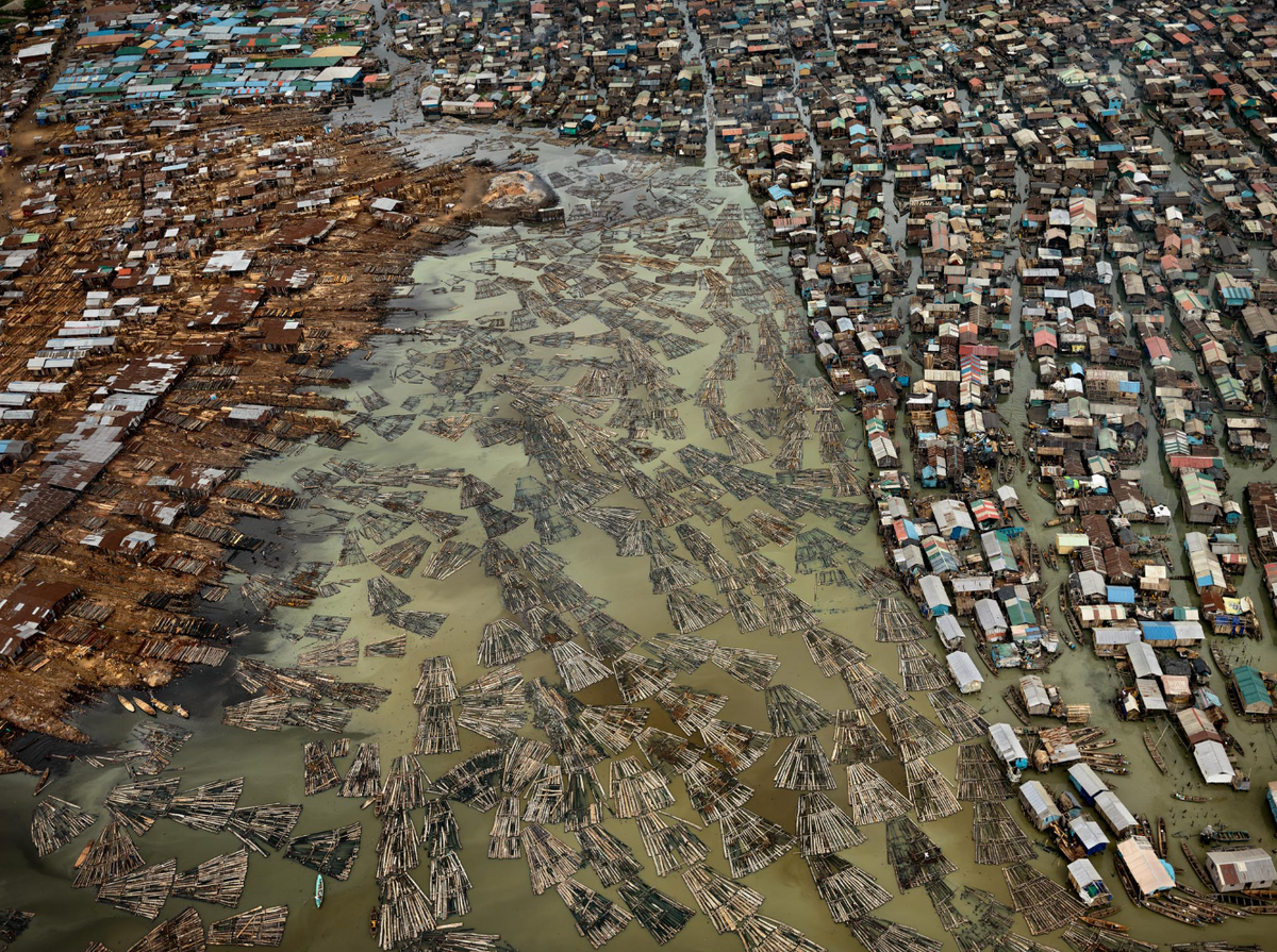 Edward Burtynsky, Saw Mills #2, Lagos, Nigeria (2016) © Edward Burtynsky, courtesy Flowers Gallery, London / Nicholas Metivier Gallery, Toronto