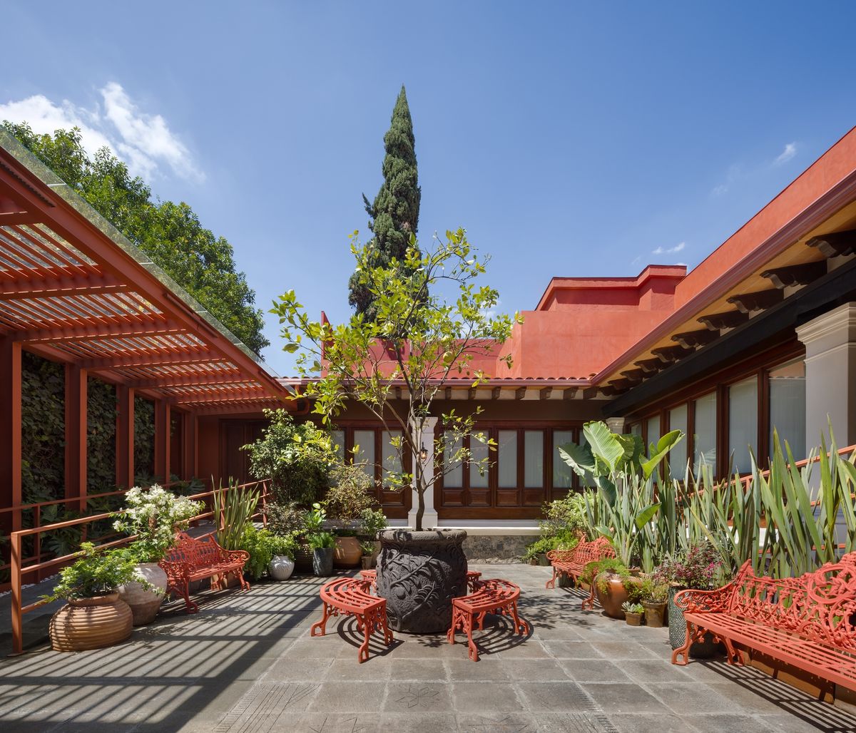 The courtyard at Museo Casa Kahlo, Coyoacán, Mexico City Photo: Rafael Gamo for Rockwell Group
