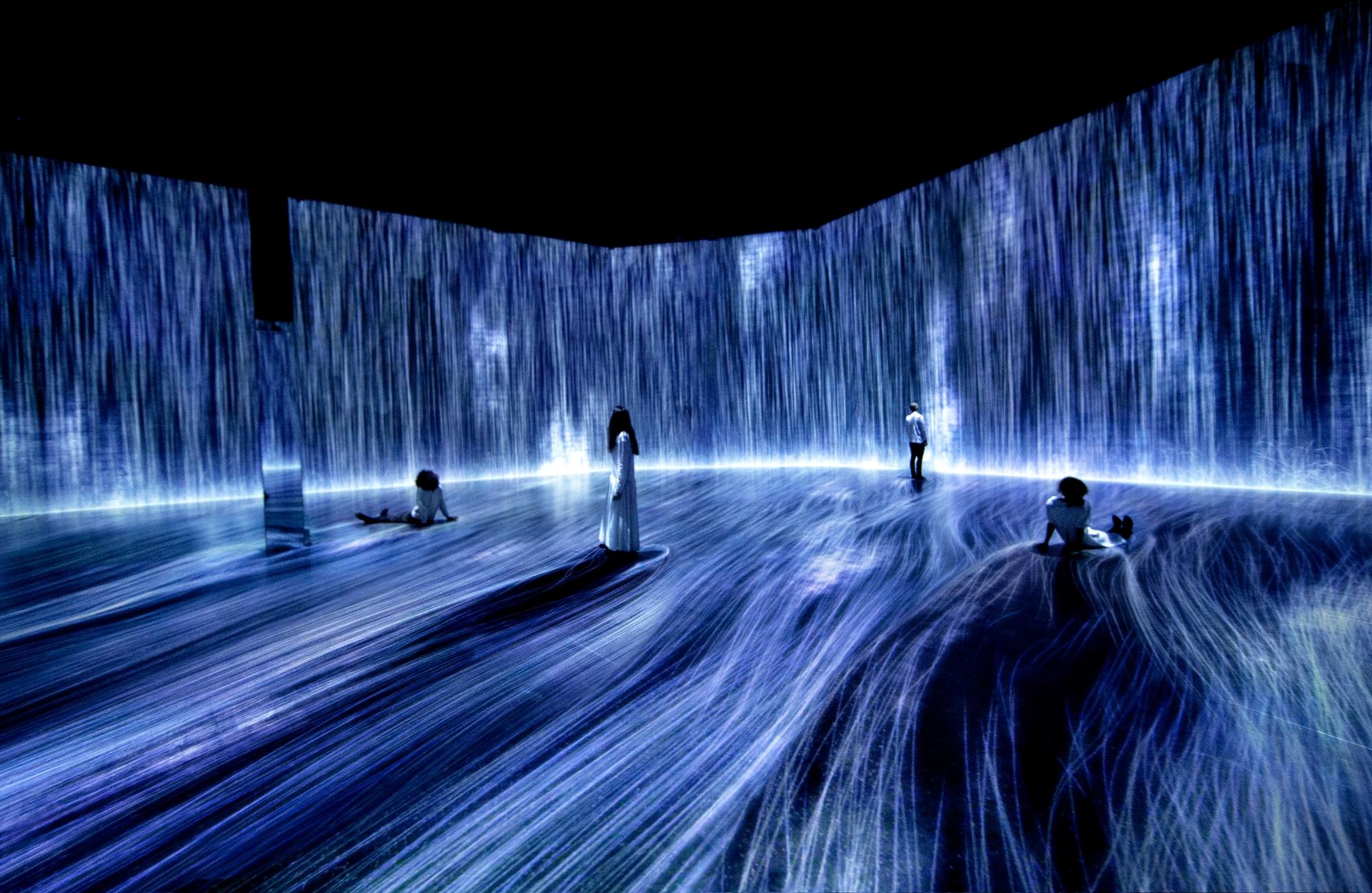 teamLab, Massless Clouds Between Sculpture and Life , 2020. Installation view of Every Wall is a Door , Superblue Miami, 2021. © teamLab, Courtesy of Pace Gallery