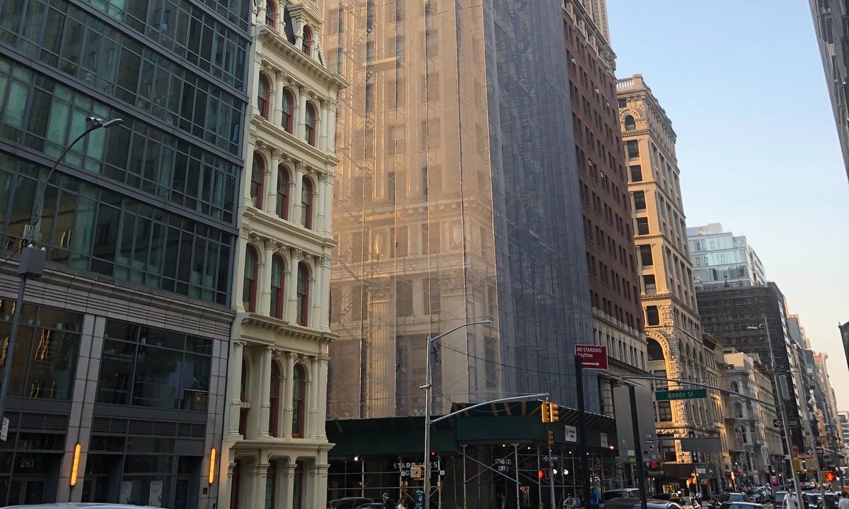 Can Tribeca keep away from repeating the boom-and-bust cycle of earlier New York Metropolis gallery districts? Can Tribeca keep away from repeating the boom-and-bust cycle of earlier New York Metropolis gallery districts?