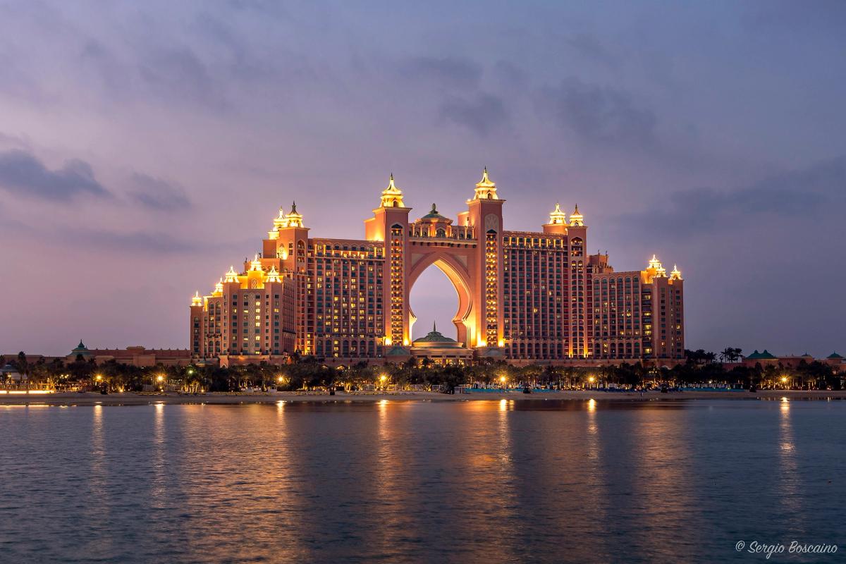 Hotel Atlantis, The Palm, Dubai Photo: Sergio Boscaino