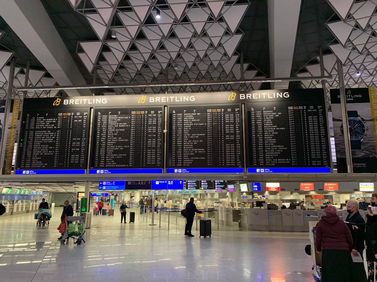 A view of the Frankfurt International Airport, where Hamblin was arrested in May 2022 Photo by Robot8A, via Wikimedia Commons