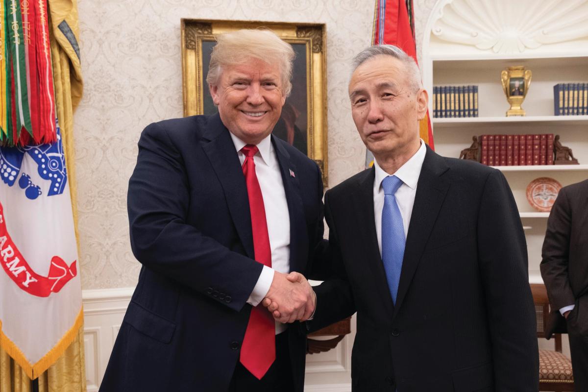 President Trump talks trade with the vice premier of the People’s Republic of China, Liu He, in 2018. In a recent escalation of the US-China trade war, art and antiquities could once again be subject to tariffs, this time at a rate of 25%. © PAS China