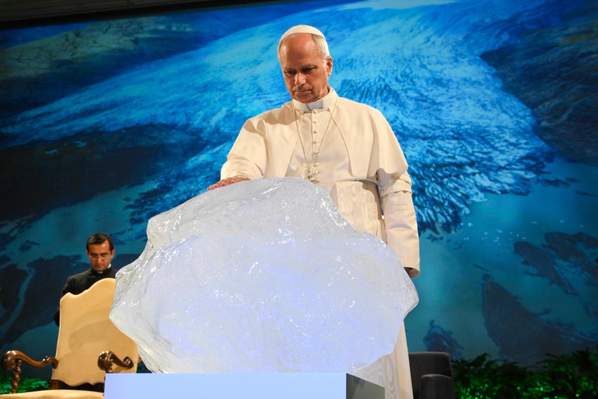The 20,000-year-old melting piece of Greenlandic glacial ice travelled more than 5,000 kilometres from the fjords of Nuuk

Vatican Media