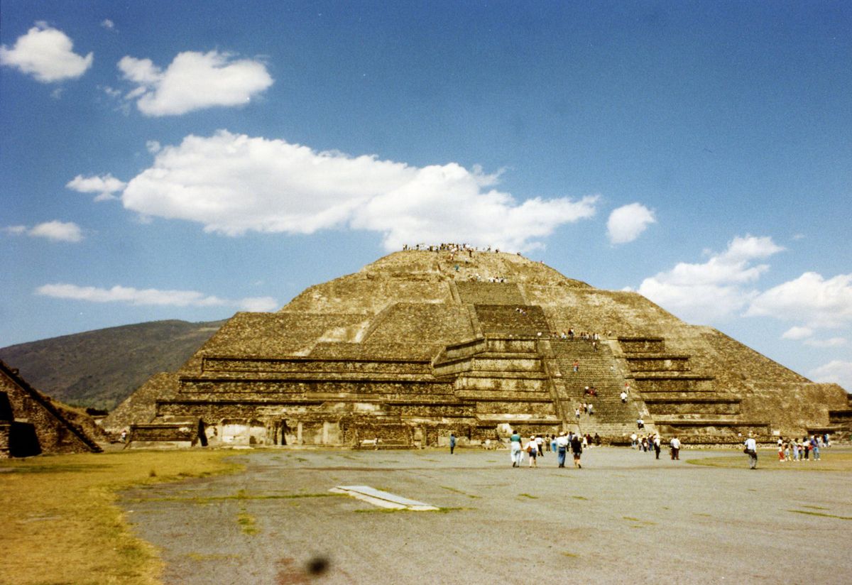 Pyramid of the Moon, Teotihuacan, Mexico Photo: David Broad, via Wikimedia Commons