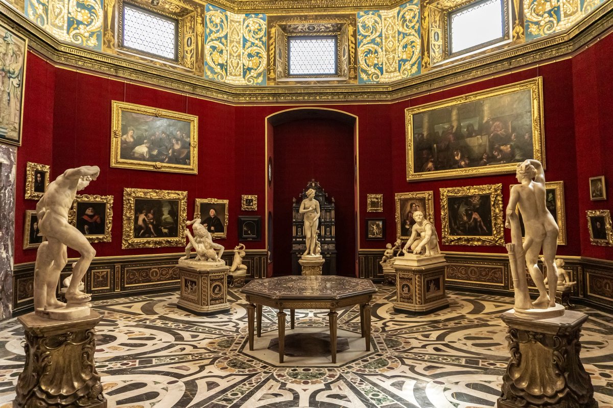 The work in question was a 1712 portrait of Ferdinando de' Medici, Grand Prince of Tuscany
The Tribune room in Uffizi Gallery in Florence, Italy. BGStock72 via Adobe Stock