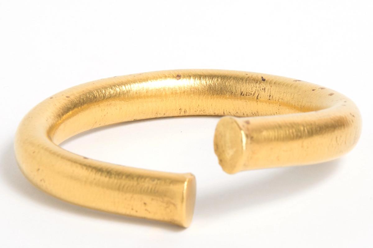 The gold bracelet arrived at the museum in 2010 after being unearthed by a novice metal detector

© The Trustees of the British Museum. Photo: Saul Peckham