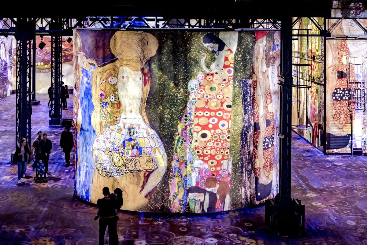 More than 1.2 million people experienced the 30-minute immersive exhibition of Gustav Klimt's paintings at the Atelier des Lumières in Paris © Culturespaces/E. Spiller