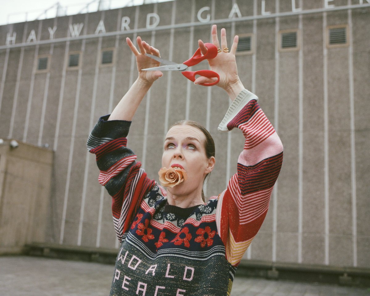 Linder at the Hayward Gallery
Photo by Hazel Gaskin. Courtesy of the artist; Modern Art, London; Blum, Los Angeles, Tokyo, New York; Andréhn-Schiptjenko, Stockholm, Paris and dépendan