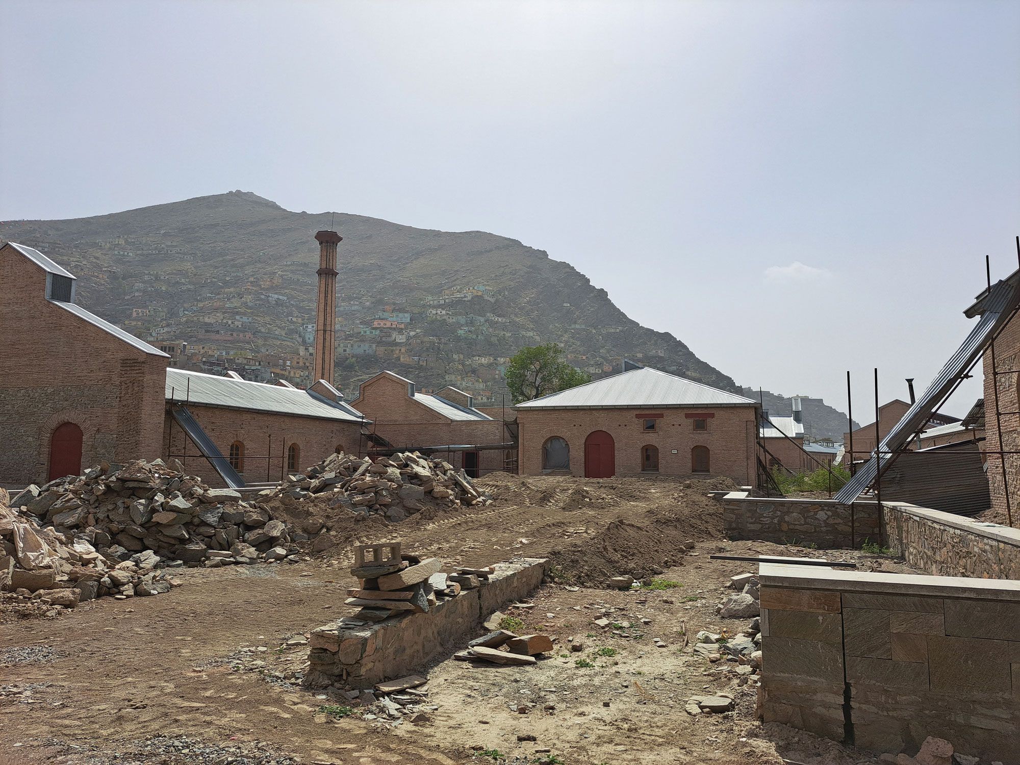 The unfinished KARIT project in Kabul. Without a funding reboot, it could remain a dangerous building site

Photo: Sarvy Geranpayeh



