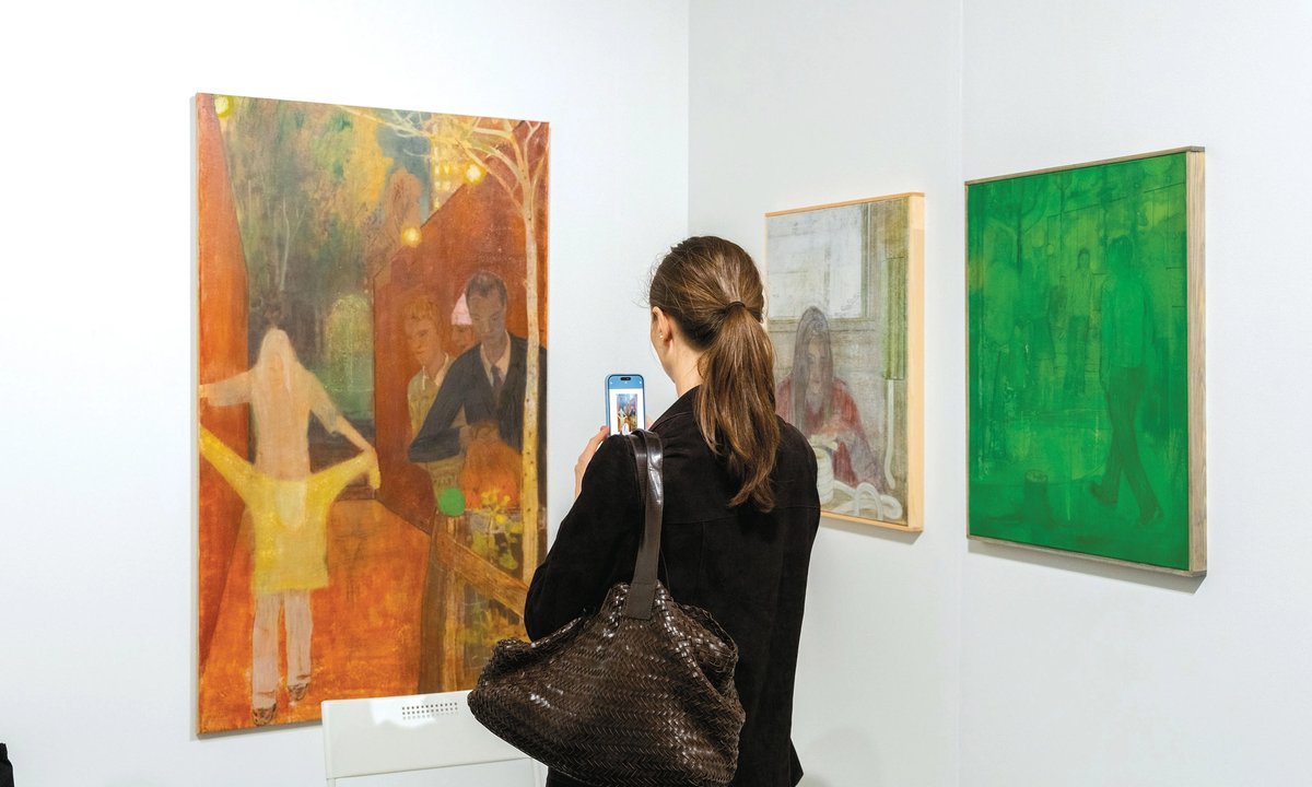 Buzz in New York's art trade during Frieze week masks uncertainties