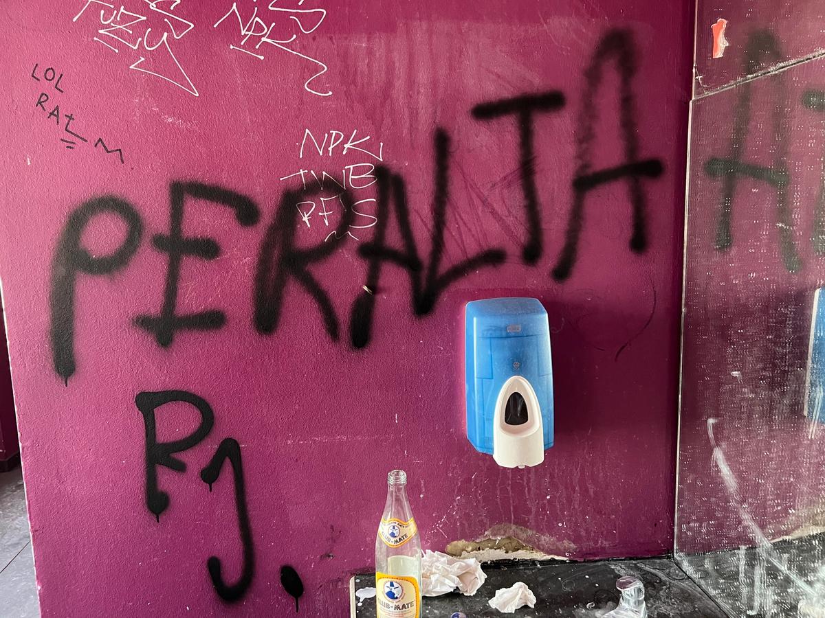 Vandals graffitied the site of Werner-Hilpert-Straße 22 over the weekend. Courtesy of documenta