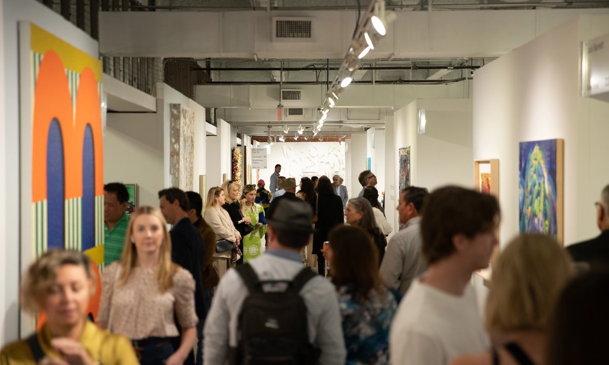 Early sales at the Dallas Art Fair prove even a solar eclipse can’t overshadow Texas’s hot market