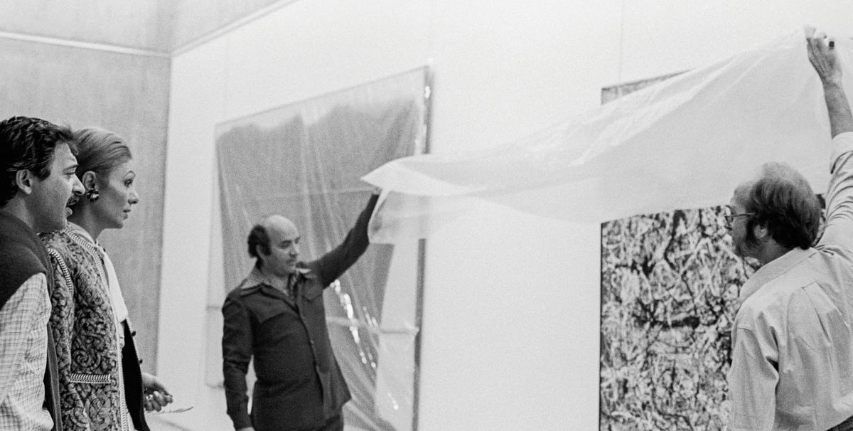 Installation of a work by Pollock in Tehran, 1977 Photo: Jila Dejam