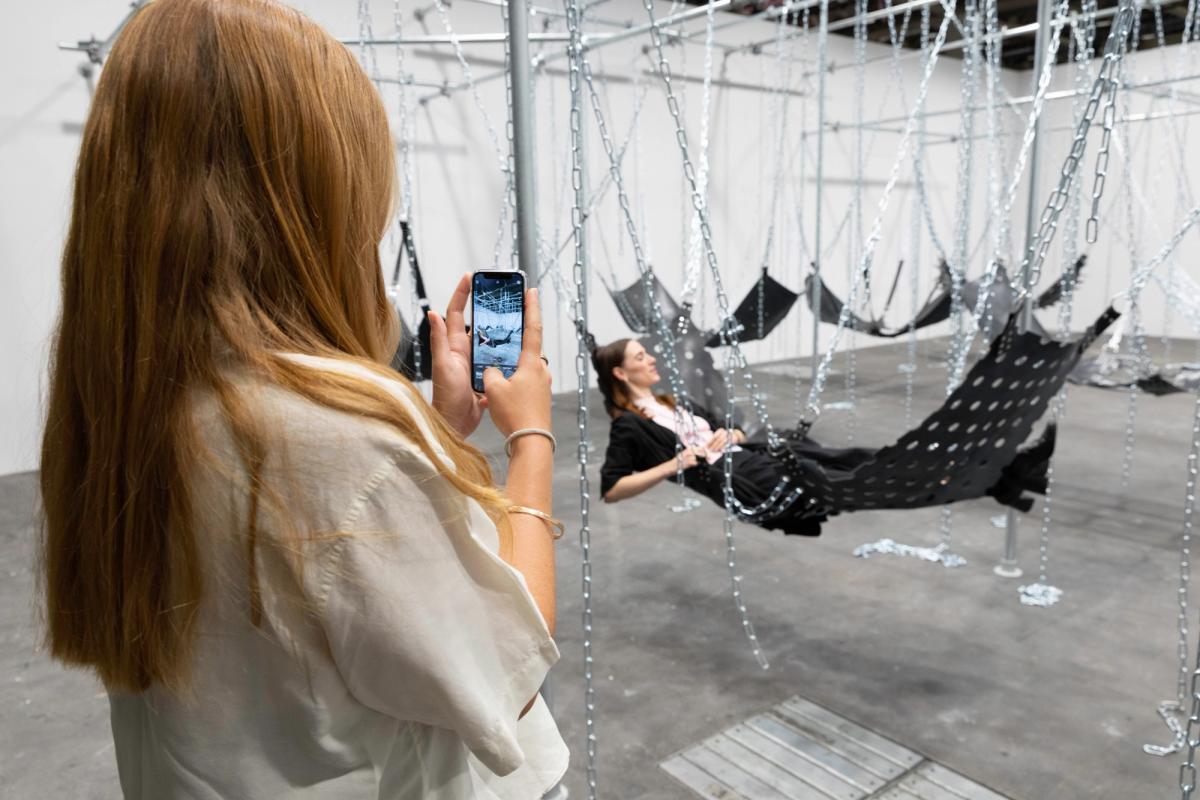 Monica Bonvicini's Never Again (2005), Galerie Peter Kilchmann, Galerie Krinzinger, Tanya Bonakdar Gallery David Owens