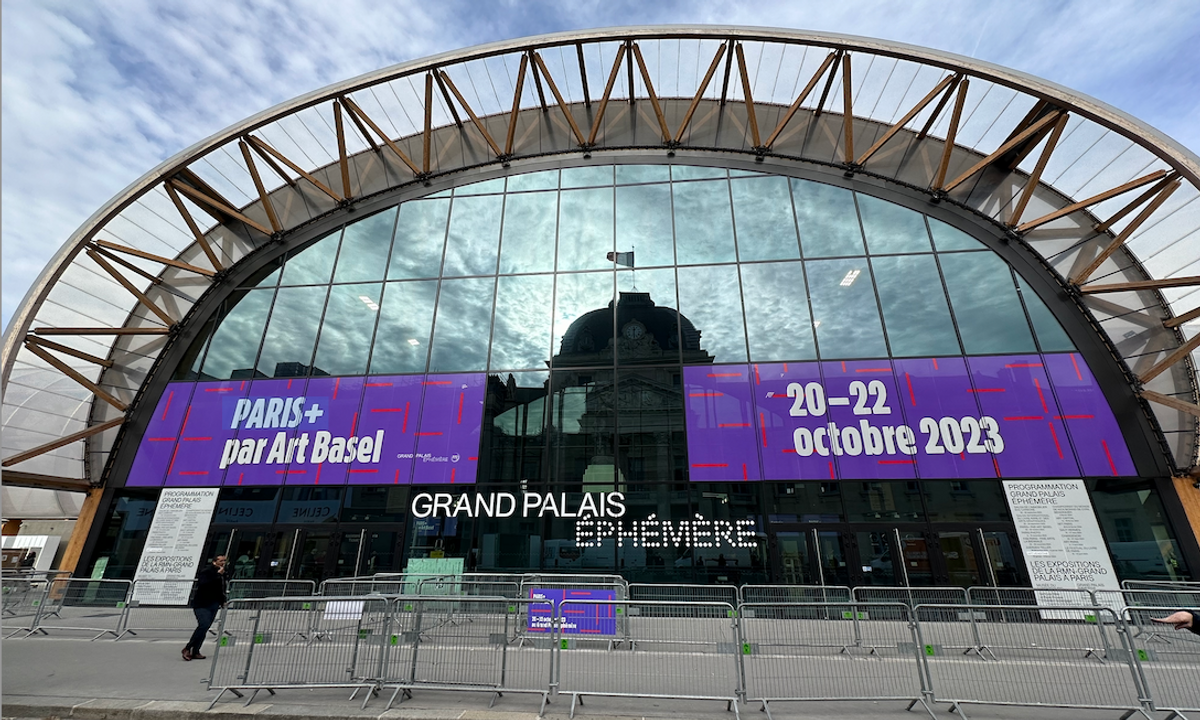 Art Basel increases security for Paris + fair following state of alert in France Art Basel increases security for Paris + fair following state of alert in France