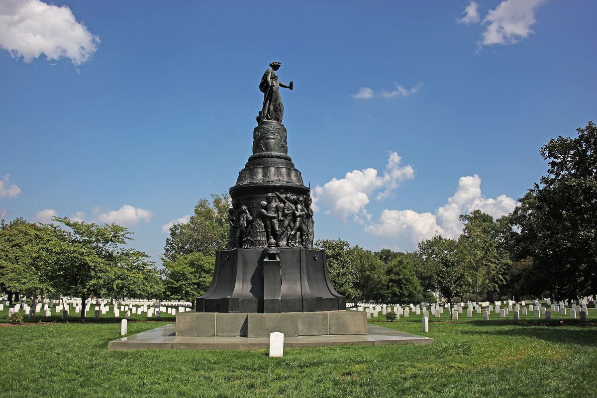 Moses Jacob Ezekiel, Confederate Memorial (1914) at Arlington National Cemetery, Virginia Photo: Tim1965 via Wikimedia Commons