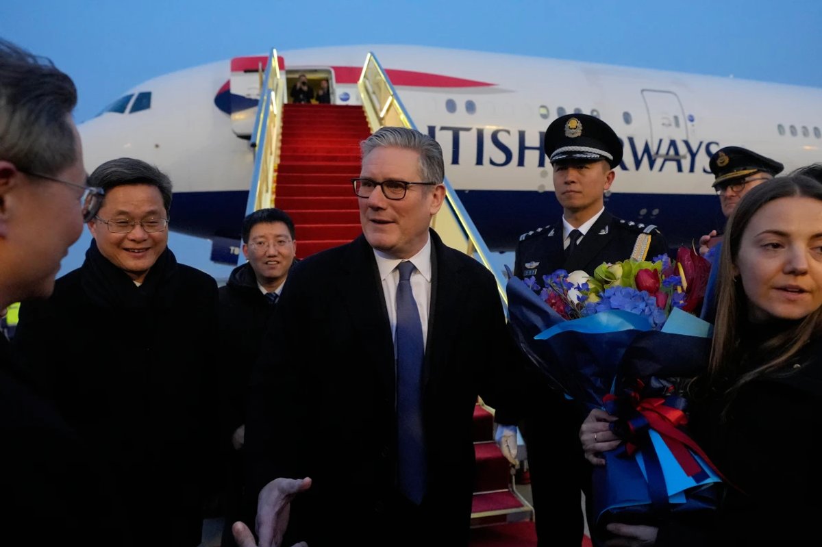 The UK prime minister Keir Starmer arrives in Beijing on 28 January
AP Photo/Kin Cheung, Pool