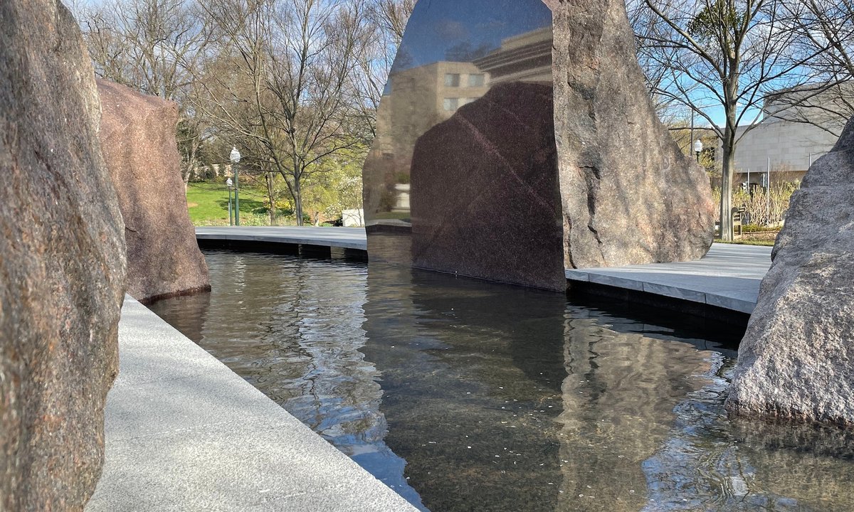 Acclaimed sculptural set up, as soon as threatened with demolition, reopens at new website Acclaimed sculptural set up, as soon as threatened with demolition, reopens at new website