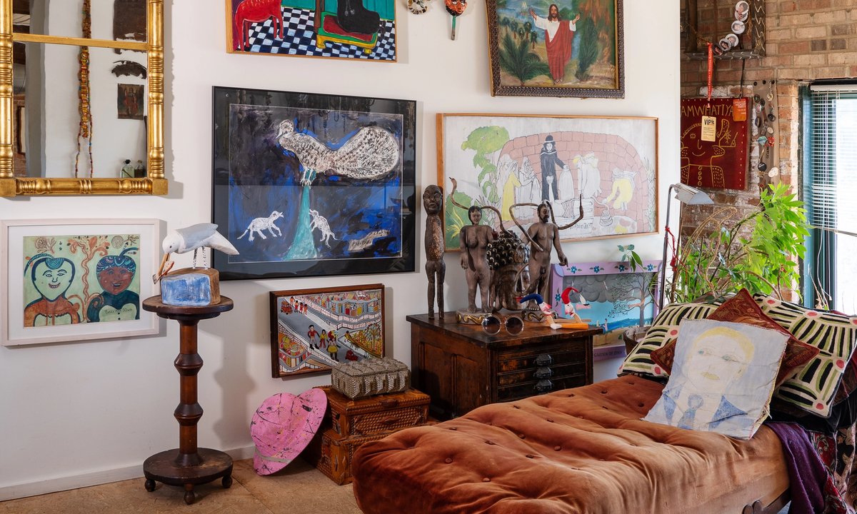 Celebrated Chicago museum co-founder’s huge Outsider artwork assortment heads to public sale Celebrated Chicago museum co-founder’s huge Outsider artwork assortment heads to public sale