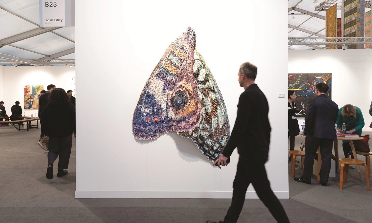‘Quality always rules’: VIP day sales at Frieze London 2025 - The Art Newspaper