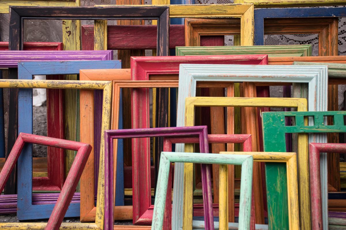 Deaccessioning and the subsequent disposal of objects from an art museum’s collection have been a source of controversy and debate for decades. (Empty frames at the Treasure Island Flea Market, San Francisco) Photo: Jessica Ruscello via Unsplash