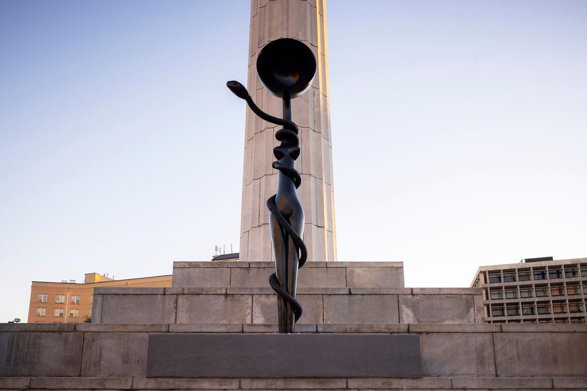 Simone Leigh, Sentinel (Mami Wata) (2020–21) Courtesy the artist and Matthew Marks; photo by Alex Marks