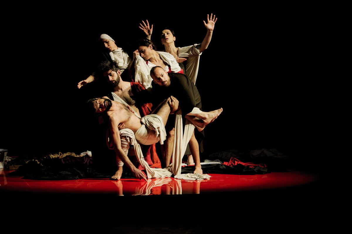 The actors of the Malatheatre performing Caravaggio’s Deposition from the Cross Photo: Dmitry Chuntul