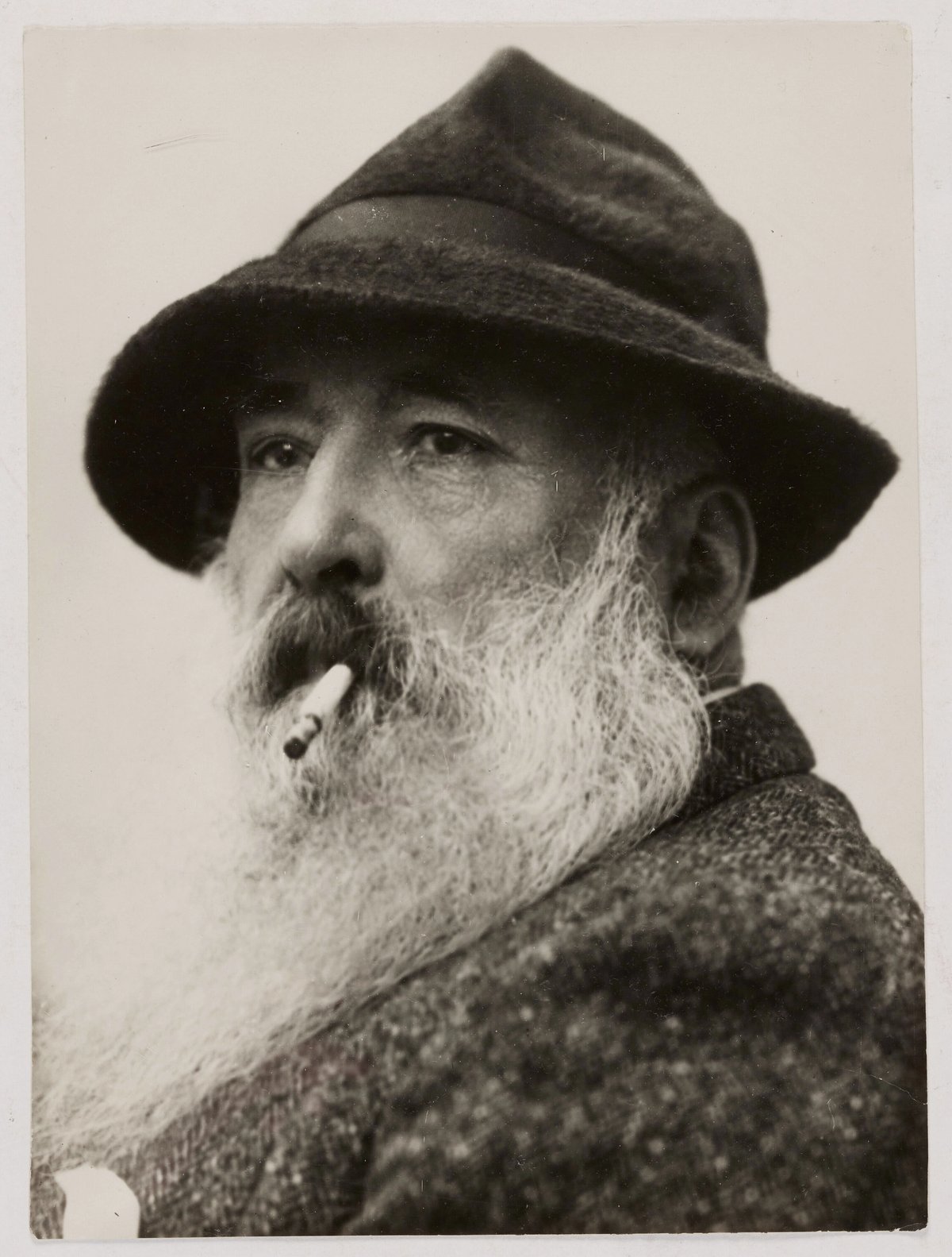The French artist Claude Monet, seen here around 1920, was a prolific correspondent throughout his life © 2025 Christie’s Images