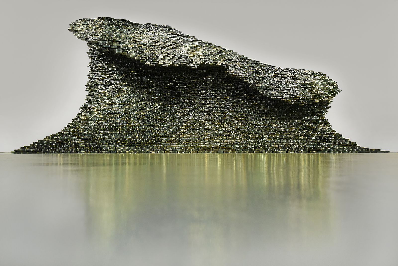 Jean-Michel Othoniel, The Big Wave (2018) Crédit : Charlotte Piérot