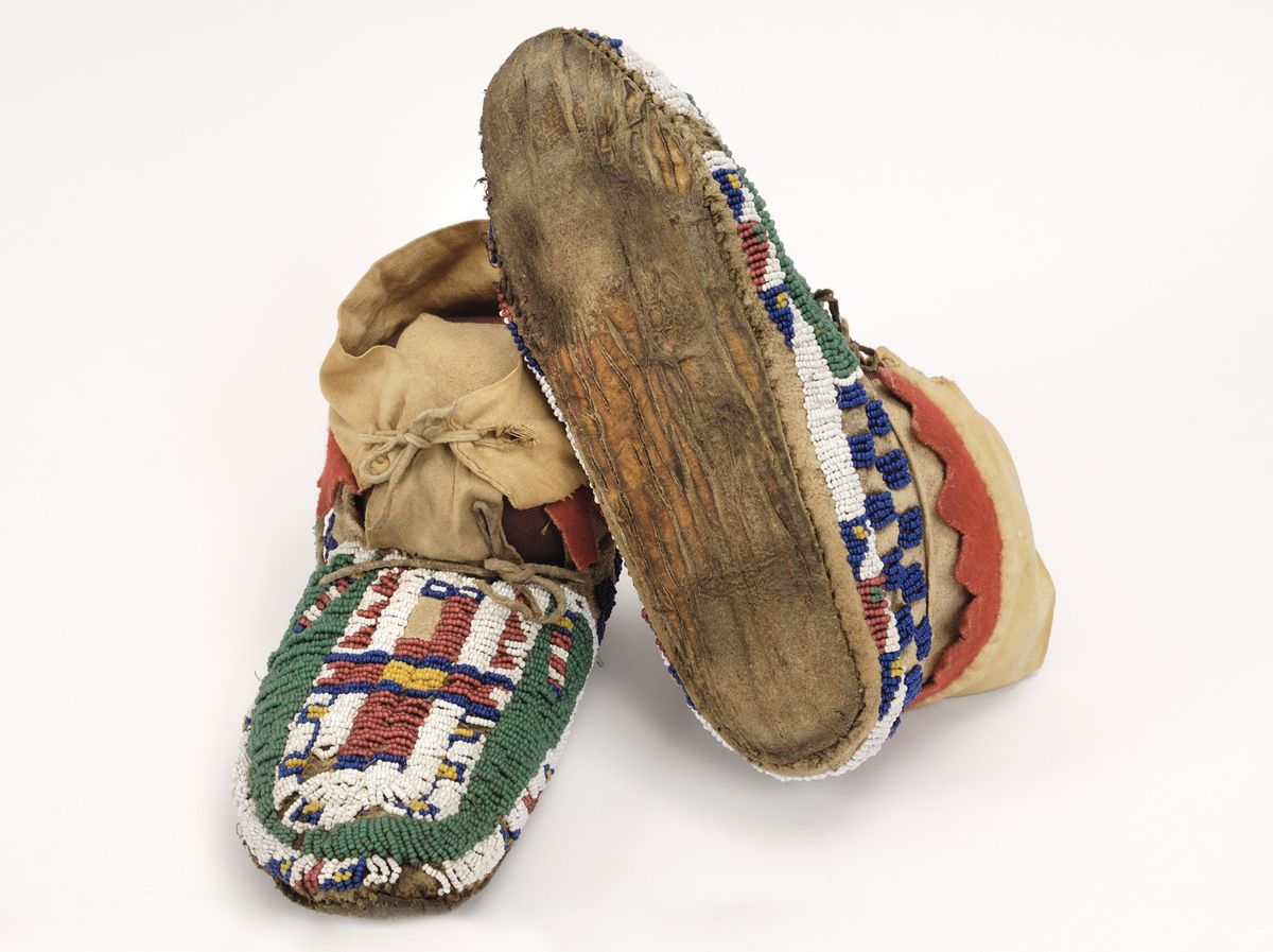 Children’s moccasins taken from a Lakota tribe member killed during the 1890 Wounded Knee Massacre on the Pine Ridge Reservation in South Dakota. The shoes were sold to Glasgow’s Kelvingrove Art Gallery and Museum in 1892 © CSG CIC Glasgow Museums and Libraries Collections