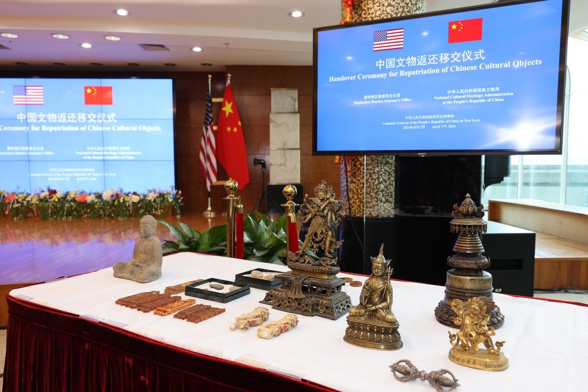 A selection of some of the artefacts seized by the Manhattan District Attorney's Office and returned to Chinese authorities during a 17 April ceremony at China's consulate in New York Courtesy Chinese Consulate General in New York