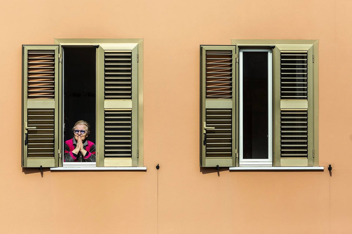 Stefano Dal Pozzolo, Caged, 2020 Courtesy of the Covid Photo Museum