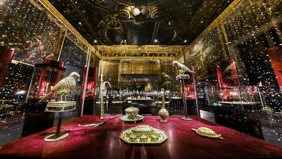 Treasures of the Mughals and the Maharajas: the Al Thani Collection at the Doge's Palace in Venice Courtesy of the Al Thani Collection
