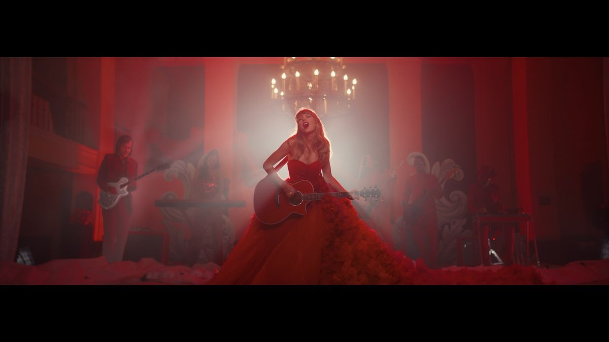 I Bet You Think About Me video still
Courtesy of TAS Rights Management